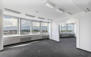 Gewerbe Büro/Praxis Top Modernes Büro im Millennium Tower zu mieten 1200 Wien