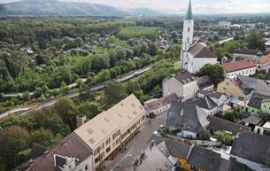 Anlage Bauträgerprojekt mit Weitblick | Wohnungen, Gewerbeeinheiten & Hotel | ca. 1.752 m² erzielbare Nutzfläche | bestandsfrei 3400 Klosterneuburg