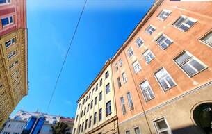 Anlage Industrie/Gewerbe Investoren und Bauträger aufgepasst! 97% Leerstand + Baubewilligung + Großes Potential + Vorarbeiten bereits geleistet + TOP-Lage in 1150 Wien nahe U-Bahn und Meiselmarkt! 1150 Wien