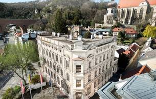 Anlage Wohnung IDEALE 2 ZIMMER ALTBAUWOHNUNG II PRESTIGE UND ELEGANZ II WOHNEN IM DENKMALGESCHÜTZEN MÖDLINGER STADTJUWEL II FUSSGÄNGERZONE 2340 Mödling