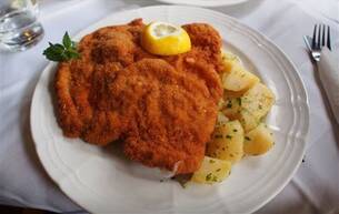 Gewerbe Hotel Attraktive Gastronomiefläche im Herzen Wiens – in gut frequentierter Lage – 256,94 m² - Mietvertrag unbefristet ! 1010 Wien