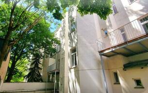 Anlage Industrie/Gewerbe Neuer Preis! Baubewilligtes Dachgeschoss beim Meiselmarkt in Bestlage! Schönes Altbauhaus + Beste Anbindung und Infrastruktur + Ruhige Seitengasse! Jetzt zugreifen! 1150 Wien