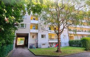 Anlage Wohnung Sackgasse? Ja bitte - hier endet der Stress! 4-Zimmer Neubauwohnung + Absolute Ruhelage + Hofseitige Loggia mit Blick ins Grüne + Gepflegte Wohnhausanlage! Worauf warten Sie? 1210 Wien