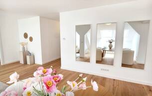 Anlage Wohnung Stark reduziert - Stylischer Wohntraum im Dachgeschoss! Frisch saniert + Ruhelage + Traumhaftes Altbauhaus + Hofseitige Terrasse + U-Bahn ums Eck + Beste Infrastruktur und Anbindung! 1030 Wien