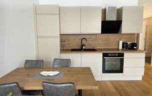 Wohnen Wohnung 2 Zimmer Wohnung in U-Bahnnähe - voll möbliert 1150 Wien Wohnen Wohnung 2 Zimmer Wohnung in U-Bahnnähe - voll möbliert 1150 Wien