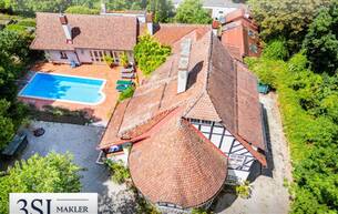 Wohnen Villa Exklusive Liegenschaft mit zwei Villen und großem Privatpark in Mödling 2340 Mödling