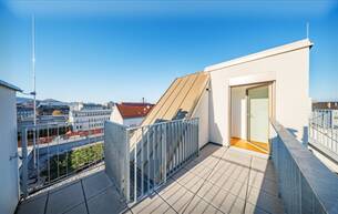 Wohnen Wohnung HOCH HINAUS >> großzügig Wohnen im 2. Dachgeschoss >> Dachterrasse mit Wien-Blick >> 1210 Wien Wohnen Wohnung HOCH HINAUS >> großzügig Wohnen im 2. Dachgeschoss >> Dachterrasse mit Wien-Blick >> 1210 Wien