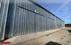 Gewerbe Lager LAGERBOX MIT 36m², EBENER ZUFAHRT UND HOHER RAUMHÖHE 1100 Wien Gewerbe Lager LAGERBOX MIT 36m², EBENER ZUFAHRT UND HOHER RAUMHÖHE 1100 Wien