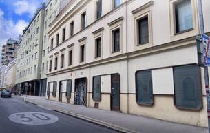 Gewerbe Einzelhandel Geschäftslokal Provisionsfrei im Eigentum in best Lage mit 2 Parkplätzen - bei der Neubaugasse ab sofort zu haben! 1070 Wien