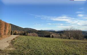 Wohnen BEREITS 2 VON 4 VERKAUFT! Ihr Rückzugsort in der Natur – Grundstück mit unvergleichlicher Aussicht! VEREINBAREN SIE JETZT IHREN BESICHTIGUNGSTERMIN! 8045 Weinitzen Wohnen BEREITS 2 VON 4 VERKAUFT! Ihr Rückzugsort in der Natur – Grundstück mit unvergleichlicher Aussicht! VEREINBAREN SIE JETZT IHREN BESICHTIGUNGSTERMIN! 8045 Weinitzen