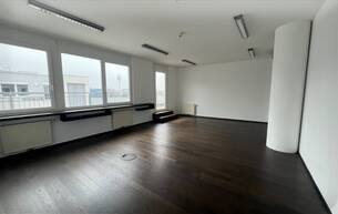 Gewerbe Büro/Praxis Preisgünstiges Büro mit Terrasse zu mieten 1110 Wien