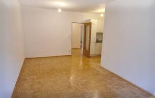 Wohnen Wohnung Preisreduktion - Stilvolle 3-Zimmer-Stadtwohnung mit Balkon im Grazer Zentrum, 69 m²! Provisionsfrei – jetzt anfragen und Ihr neues Zuhause entdecken! 8020 Graz