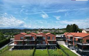 Wohnen Wohnung FAMILIENHIT! Ihr neues Zuhause in Leibnitz: Moderner Erstbezug mit hochwertiger Ausstattung, großzügigem Balkon mit idyllischem Grünblick und Parkplatz – hier beginnt Ihr Glück! 8411 Hengsberg