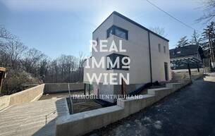 Wohnen Villa ! AKTIONSVERKAUF ! ~ exklusive Chance ~ Erstklassige Luxusvilla: Modernes Design und private Pool-Oase 1170 Wien