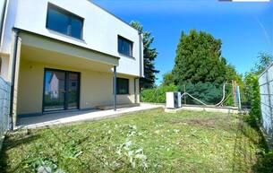 Wohnen Häuser Wohnen im Grünen in Wien-Nähe: Familienfreundliches 4-Zimmer Reihenhaus mit Südwest-Terrasse wartet auf Sie! 2434 Götzendorf an der Leitha Wohnen Häuser Wohnen im Grünen in Wien-Nähe: Familienfreundliches 4-Zimmer Reihenhaus mit Südwest-Terrasse wartet auf Sie! 2434 Götzendorf an der Leitha