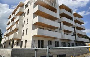 Anlage Wohnung RIESIGE DACHTERRASSE + HOCHWERTIGE AUSSTATTUNG + SÜD/WEST Ausrichtung + Tiefgarage! Nur 7 Min. von Graz entfernt! 8075 Hart bei Graz