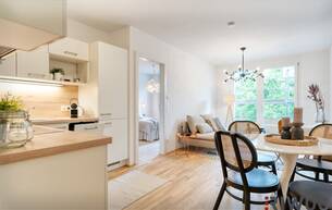 Anlage Wohnung || Perfekt aufgeteilte 3-Zimmer Wohnung mit Terrasse & extra Eigengarten im Erdgeschoss || Neubau nähe Alter Donau || 1220 Wien