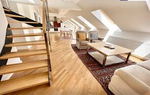 Anlage Villa Exklusiv: Stilvolle Zinsvilla in Währing mit drei autarken Wohneinheiten 1180 Wien