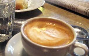 Gewerbe Hotel Schöne Eckkaffeehaus mit Schanigarten sucht neue Eigentümer 1210 Wien