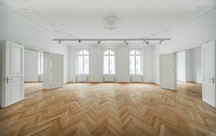 Gewerbe Büro/Praxis Altbaujuwel mit perfektem Grundriss und Top Lage nahe Votivkirche zu mieten 1090 Wien