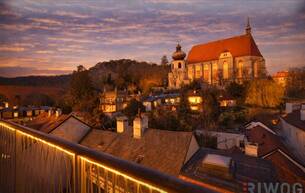 Anlage Wohnung UNGLAUBLICHER BLICK AUF DIE KIRCHE II 35M² BALKON/TERRASSE II WOHNEN IM DEKNMALGESCHÜTZEN MÖDLINGER STADTJUWEL II FUSSGÄNGERZONE 2340 Mödling