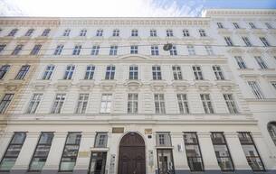 Wohnen Wohnung Repräsentatives Altbaujuwel mit 4 Zimmern- in bester Lage! 1010 Wien