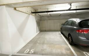 Gewerbe Industrie/Gewerbe Garagenstellplatz mit AUTOLIFT in Neulerchenfeld || umfangreich saniert 2019 1160 Wien Gewerbe Industrie/Gewerbe Garagenstellplatz mit AUTOLIFT in Neulerchenfeld || umfangreich saniert 2019 1160 Wien
