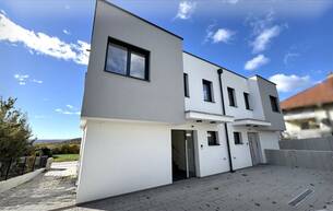 Wohnen Reihen/Doppelhaus Großhöflein | Moderne Doppelhaushälfte - ERSTBEZUG | 5 Zimmer | Weitblick | Rechte Steinzeile (Haus 1/2) 7051 Großhöflein