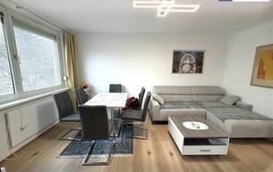 Anlage Wohnung Jetzt besichtigen! Ruhige Innenhoflage in Hietzing: Generalsanierte 3-Zimmer-Wohnung mit Stil & sofort bezugsbereit! 1130 Wien,Hietzing