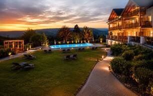 Gewerbe Hotel Premium Wellnesshotelin etablierter Ganzjahresdestination der Steiermark 8020 Graz Gewerbe Hotel Premium Wellnesshotelin etablierter Ganzjahresdestination der Steiermark 8020 Graz