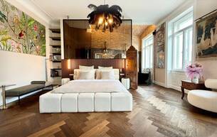 Wohnen Wohnung The essence of Vienna - Exklusives Altbaujuwel am Naschmarkt – 167 m² zeitlose Eleganz, Blick auf Wiens neuen Naschpark 1060 Wien