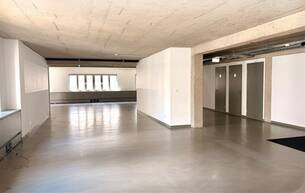 Gewerbe Büro/Praxis Urbanes Arbeiten im Industrial-Chic: Exklusives Büro mit Open-Space-Flair und Innenhof-Balkon 1030 Wien