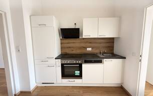 Wohnen Wohnung Lichtdurchflutete 33 m² Kleinwohnung mit Küche in Puntigam 8055 Graz