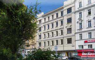 Wohnen Wohnung Hofseitiger 2-Zimmer-Altbau mit Balkonoption! 1060 Wien