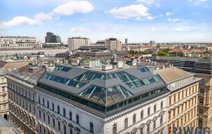 Wohnen Wohnung High-End Luxury 3 Min. vom Stephansplatz (Virtual Tour) | 360° Dachterrasse mit Pool | Sauna | Stadtpark ums Eck | 1 Min. zur Staatsoper 1010 Wien Wohnen Wohnung High-End Luxury 3 Min. vom Stephansplatz (Virtual Tour) | 360° Dachterrasse mit Pool | Sauna | Stadtpark ums Eck | 1 Min. zur Staatsoper 1010 Wien