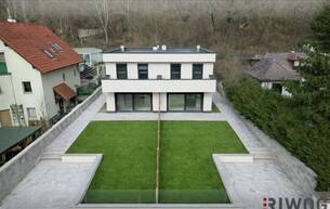Wohnen Reihen/Doppelhaus Neubau-Doppelhaus mit großem Garten und eigenem Waldstück | 4 Zimmer | Südseitiger Garten/Terrasse | Vollunterkellert | Luftwärmepumpe | 2 Einheiten verfügbar 3400 Klosterneuburg