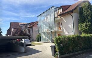 Wohnen Wohnung ++ TOLLE KLEINE GARTENWOHNUNG im GRÜNEN WETZELSDORF++Nutzfläche ca. 36 m², GARTENANTEIL ca. 40 m², PARKPKLATZ++ 8053 Graz,15.Bez.:Wetzelsdorf
