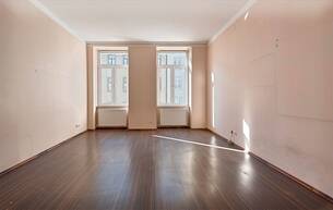 Wohnen Wohnung Unsaniert & einzigartig – Altbaujuwel mit Potenzial 1050 Wien
