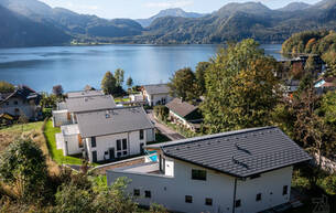 Wohnen Häuser Luxus Pur am Mondsee | Einfamilienhaus mit Pool, Garten und privatem Seezugang! 5311 Innerschwand am Mondsee / Au