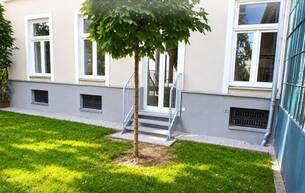 Anlage Wohnung Ein Wiener Märchen beim Kutschkermarkt! Altbaucharme, Absolute Ruhelage, Hofidylle und Garten-Glück! Prunkvolles Stiegenhaus + Beste Infrastruktur! Jetzt zugreifen! 1180 Wien