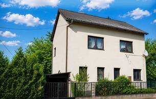 Anlage Einfamilienhaus Entwicklungsliegenschaft mit Altbestand auf 536 m² Grund 1220 Wien