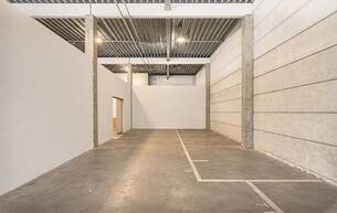 Gewerbe Lager 68m² Lager in Autobahnnähe | mit Rampen | ab sofort 1210 Wien