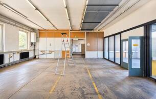 Gewerbe Lager 261m² Lagerhalle mit Büromöglichkeit | ebenerdige Zufahrt | ab sofort | Nähe Linzerstraße 1140 Wien