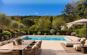 Wohnen Häuser UNIQUE RESIDENCE - Exklusive Villa mit Pool und traumhaften Fernblick 1170 Wien